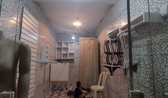 Sonho da minha esposa abrir uma loja de roupas ...falta pouco 