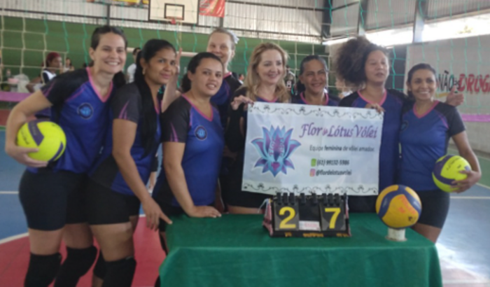 Flor-é-ser atleta de vôlei amador