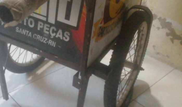 Ter meu carrinho de lanche pra pode vender meus salgados