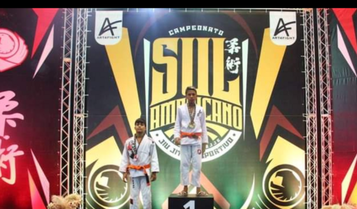 Competição de Judô e Jiu-jitsu(Yuri)