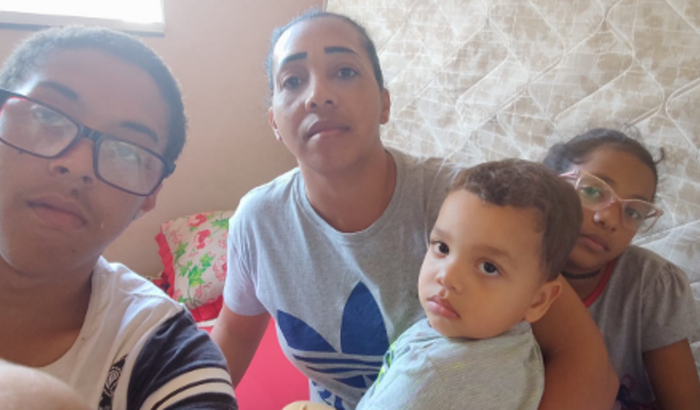 ESSA MÃE PRECISA DE VOCÊ!