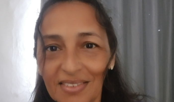 Pra um curso profissional de cabeleireiro 