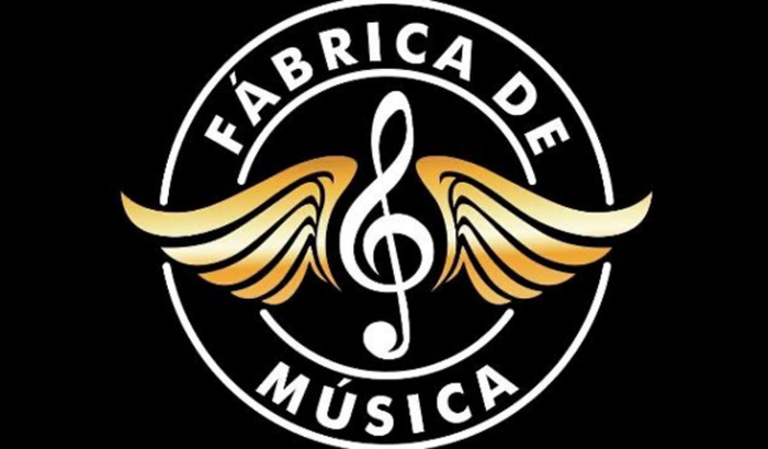Ajuda para palco e som do Fábrica de Música