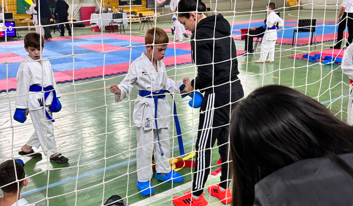 Ajude um atleta a competir no Campeonato Brasileiro de Karatê