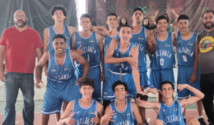 Sociedade Esportiva VIPER ajuda par fazer uniforme