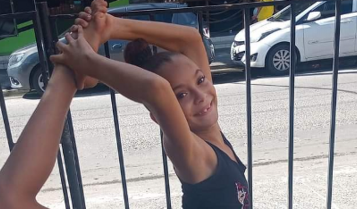 Me ajude a participar dos campeonatos de Ginástica Rítmica 