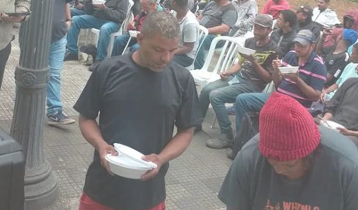 Comprar uma VAN PARA UMA AÇÃO SOCIAL