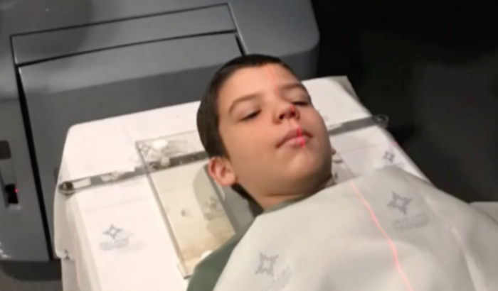 Vitor curado com seu gesto - Etapa 4