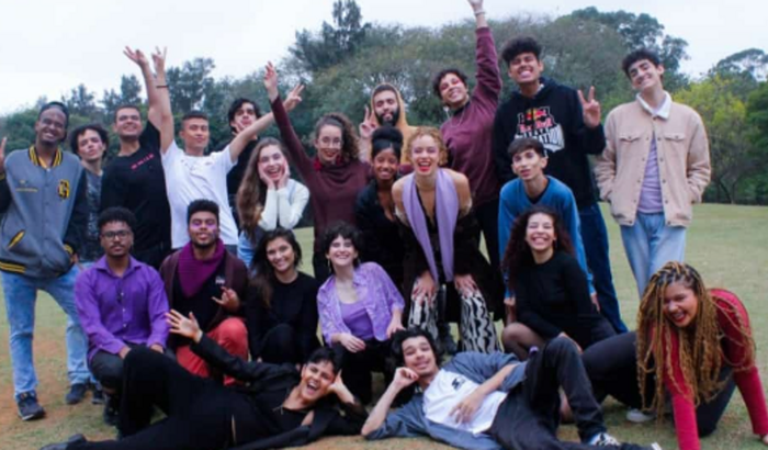 Ajude nosso TCC de teatro - Oxalis Coletivo