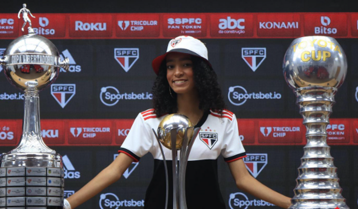 PRESENTINHO P VER O SPFC NA FINAL