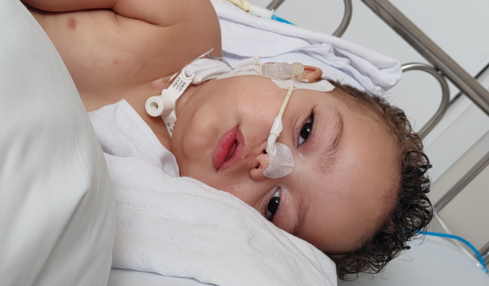 Ajude a construir quarto adaptado com uma semi UTI