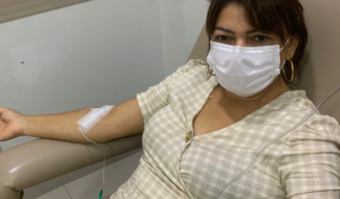 Unidos pela Fé: Ajude a Pastora Rosângela a Vencer o Câncer