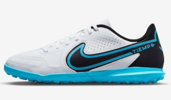 Me ajude a comprar uma chuteira 