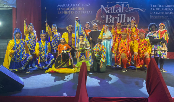 Somos a @ciadancaderaiz, grupo de dança folclórica. 