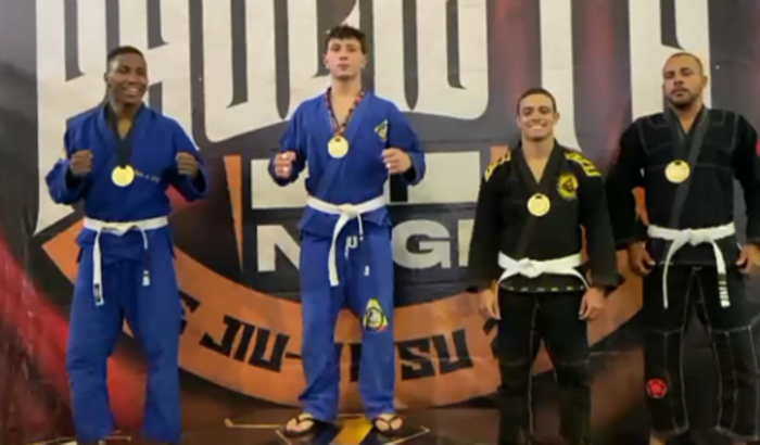 Preciso da sua ajuda!