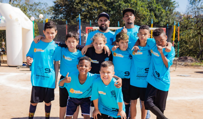 Ajuda no projeto para um futuro melhor