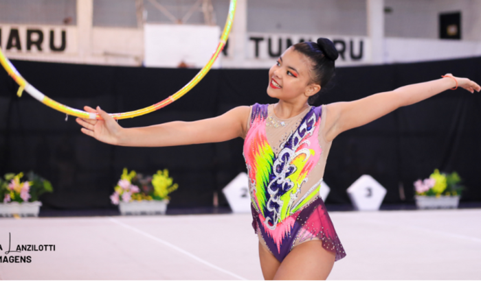 Ajude a Ginasta Eloá competir no Chile!!