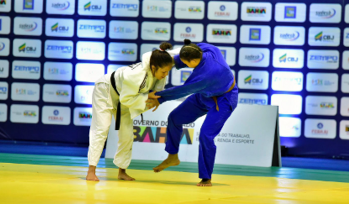 Campanha em prol da ida para o Campeonato Brasileiro Universitário