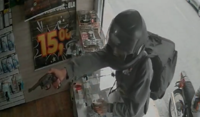 Assalto ao COMERCIO dos meus sobrinhos 