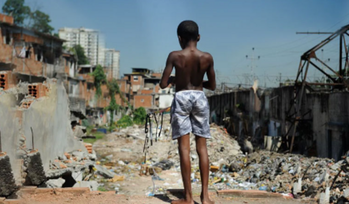 Ajuda para combater a fome