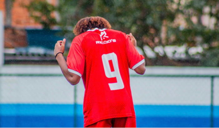 Ajuda a conseguir ir disputar um campeonato em Minas Gerais 