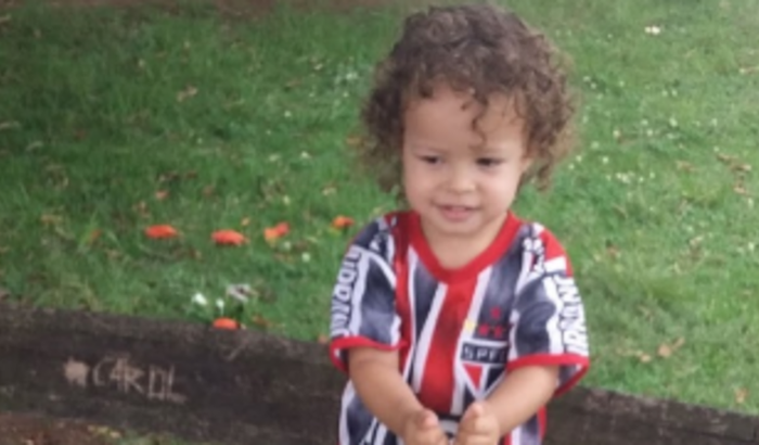 Fazer uma festa pro meu irmão 