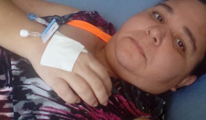 Ajudar a Patricia (ela esta com a cirurgia aberta há 10 anos) 