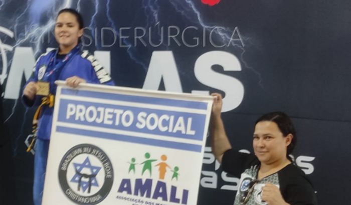 Ajudem Dayane a participar de campeonato de jiu-jitsu