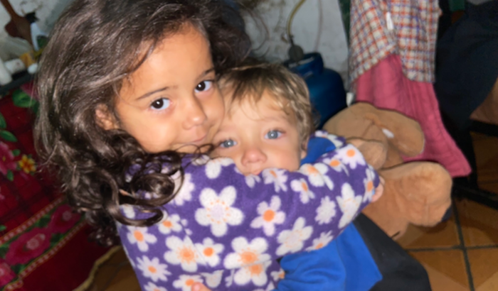 Ajude minha mãe a sair de uma comunidade