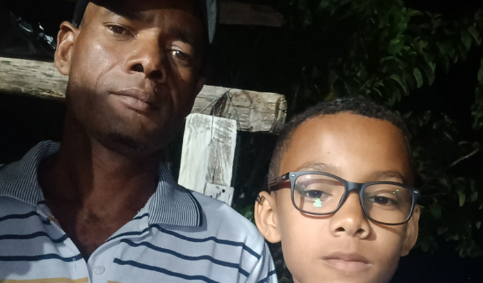 Ajuda pra comprar um teclado.