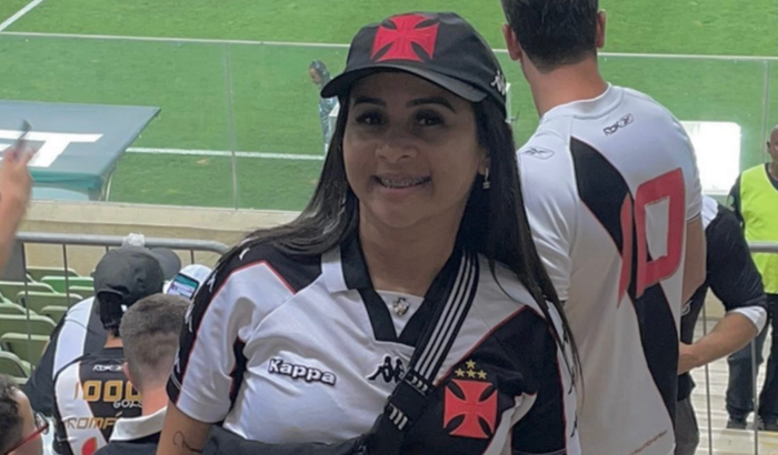 Vaquinha em Para levar a Cintia para assistir o Vasco em  Santos