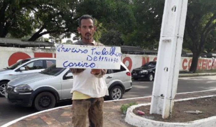 Estou desempregado e tenho 2 filhos para sustentar, tô passando fome 