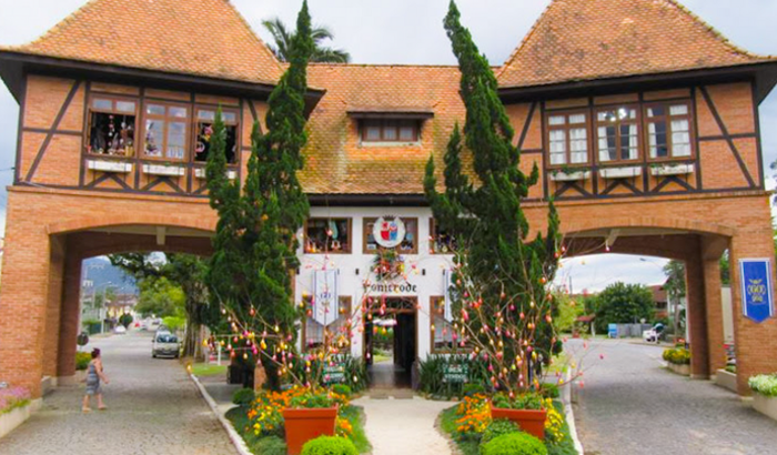 Ida de Belém para SC a trabalho