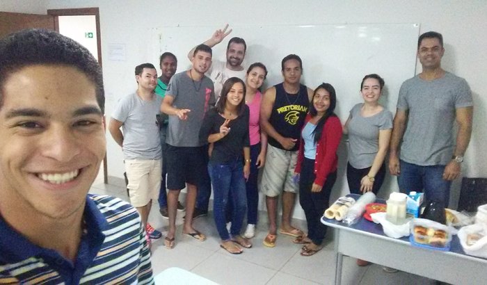 Ajude Esdras a continuar os estudos!!!