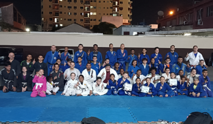 Ajuda para projeto de Jiu-jitsu 