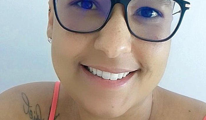 Ajude a Mariana vencer o Linfoma de Hodgkin, no estágio 4.