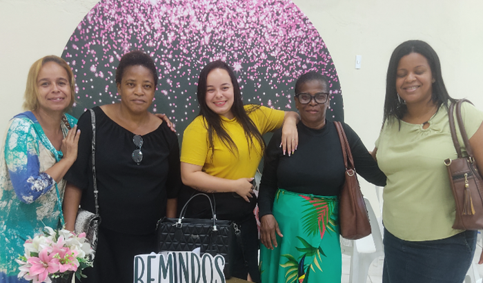 Vamos ajudar a Missionária Maria 