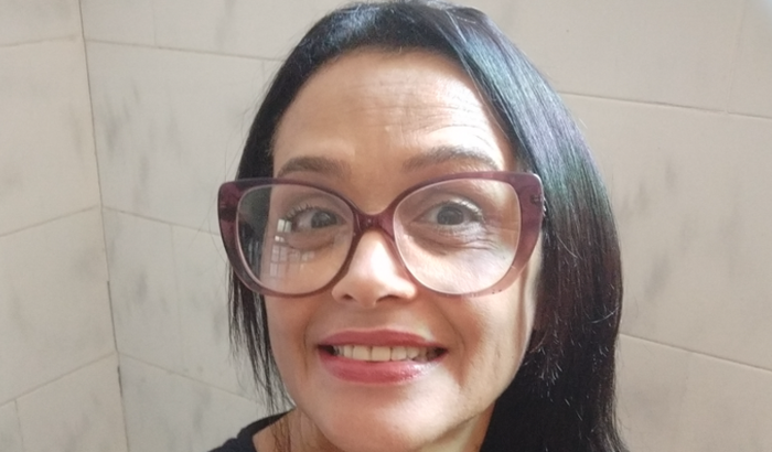 Vamos ajudar a Leila a montar seu salãozinho em casa?