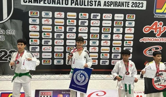 Ajuda a ir pro Brasileiro Meeting 