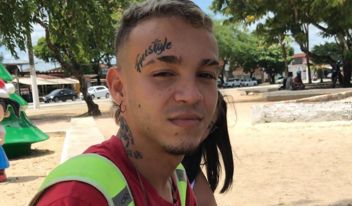 Ajude um MC de Maceió Alagoas 