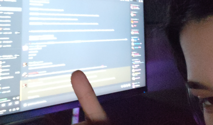 Ajuda pra comprar uma placa mãe pras lives