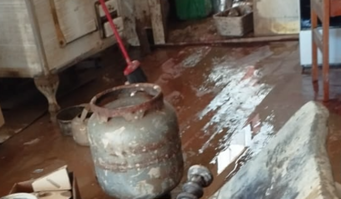 Recomeço dos meus Pais, tudo perdido na enchente!