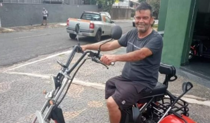 Sou amputado e preciso de um triciclo elétrico para trabalhar.