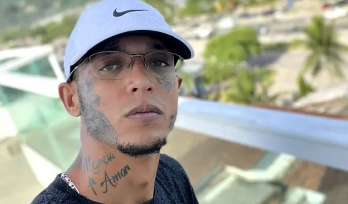 Ajuda para sair do Brasil 