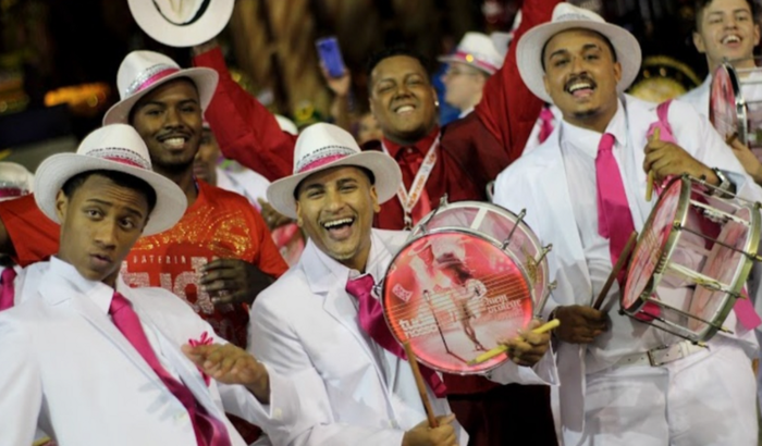 Niver Jéssica Escola de Samba