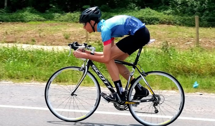 AJUDE O IAN A ALCANÇAR PÓDIOS NO CICLISMO!