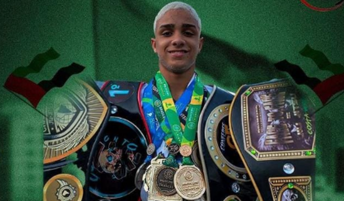 Ajuda pra viajar pro campeonato de Dubai.