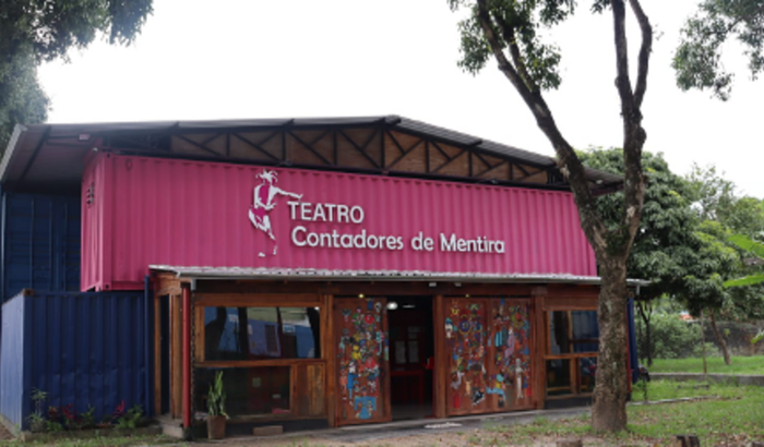 Ajude o Teatro Contadores de Mentira a recomeçar em um novo lugar