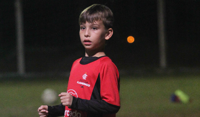 Ajudar o Davi a se deslocar para jogar em Medianeira Paraná