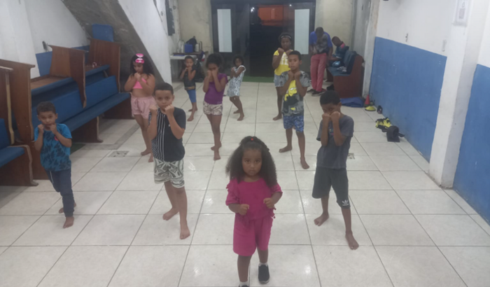 Projeto para comprar o Tatame que vem tira do crianças e adolescentes das ruas, nosso projeto não tem fins lucrativos 